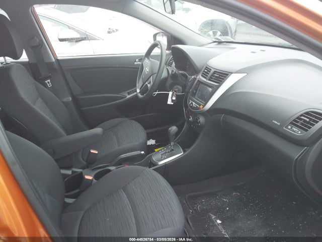 2017 Hyundai Accent Se მანქანა იყიდება აუქციონზე, vin: KMHCT5AE4HU319719, აუქციონის ნომერი: 44526754