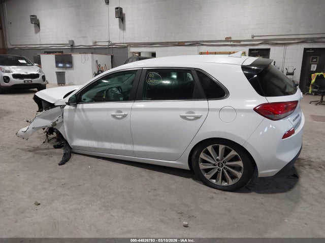Продажа на аукционе авто 2020 Hyundai Elantra Gt, vin: KMHH35LE5LU140469, номер лота: 44526793