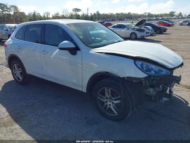 2018 PORSCHE CAYENNE WP1AA2A29JKA01679