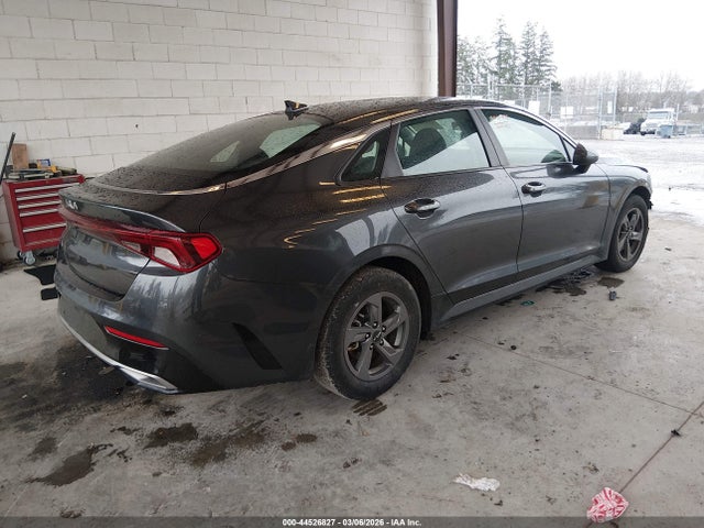 5XXG14J21NG136176 KIA K5 LXS