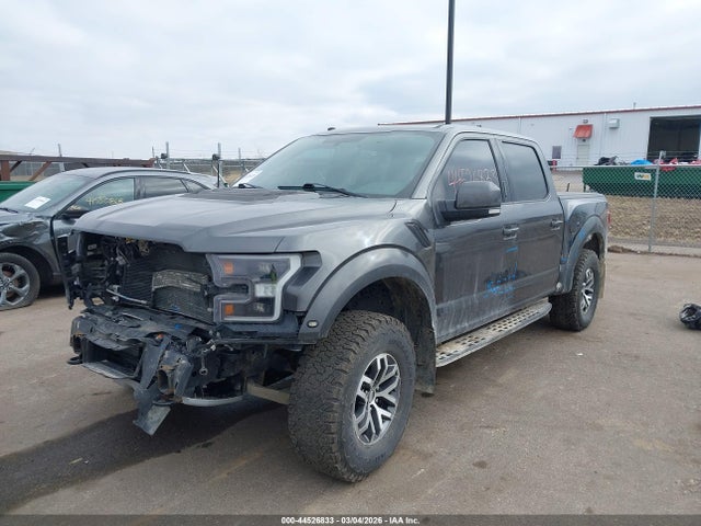 Ford F-150 Raptor 2018 1FTFW1RG2JFA17749 Image 2
