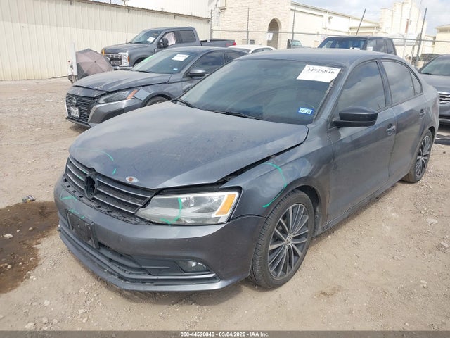 3VWD17AJ0GM350716 Volkswagen Jetta 1.8t Sport