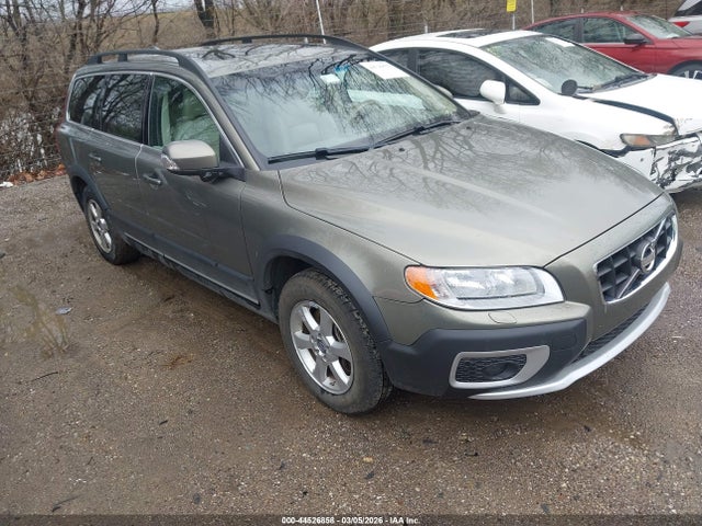 2011 VOLVO XC70 YV4952BZ9B1106084