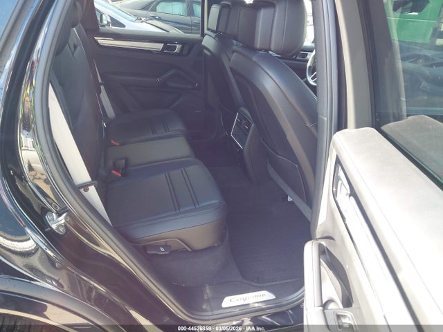 2022 PORSCHE CAYENNE WP1AA2AY7NDA07365 Photo 7