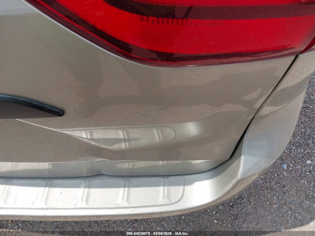 5TDZZ3DC0HS775362 Toyota Sienna L 7 Passenger