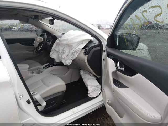 Продажа на аукционе авто 2022 Nissan Rogue Sport Sl Awd Xtronic Cvt, vin: JN1BJ1CW1NW486448, номер лота: 44526874