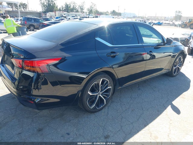 1N4BL4CV2RN424087 Nissan Altima Sr Fwd
