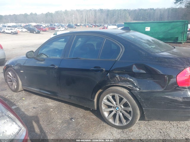 44526909 :رقم المزاد ، WBAPH5G59BNM78247 vin ، 2011 Bmw 328i مزاد بيع