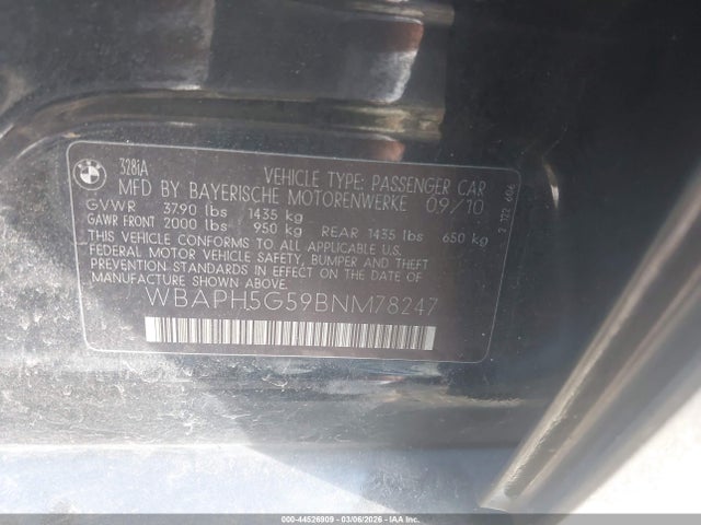 44526909 :رقم المزاد ، WBAPH5G59BNM78247 vin ، 2011 Bmw 328i مزاد بيع