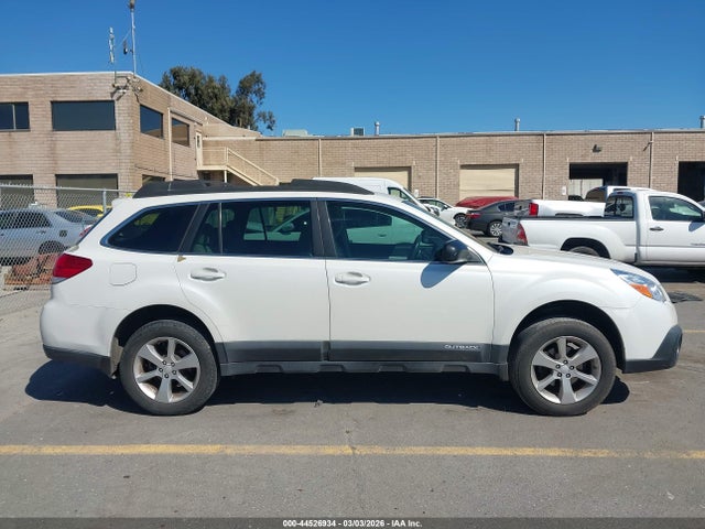 4S4BRBAC4E3205986 Subaru Outback 2.5i
