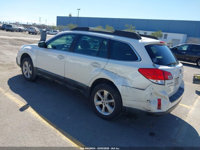 4S4BRBAC4E3205986 Subaru Outback 2.5i