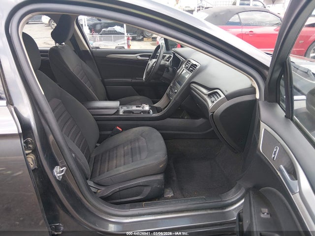 2020 FORD FUSION 3FA6P0LU1LR149516 Photo 4