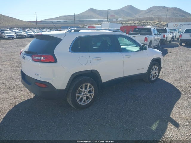 Jeep Cherokee Latitude 4x4 2018 1C4PJMCB4JD559299 Image 4