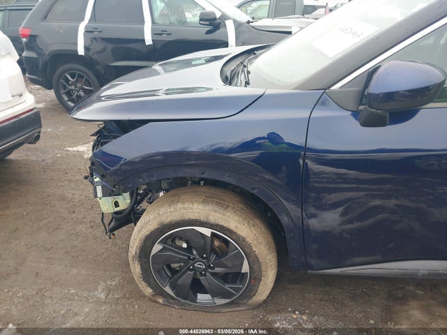 2025 Nissan Rogue Sv Intelligent Awd მანქანა იყიდება აუქციონზე, vin: JN8BT3BB8SW422117, აუქციონის ნომერი: 44526963