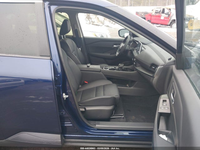 2025 Nissan Rogue Sv Intelligent Awd მანქანა იყიდება აუქციონზე, vin: JN8BT3BB8SW422117, აუქციონის ნომერი: 44526963
