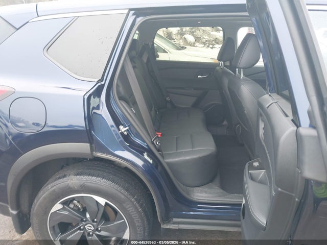 2025 Nissan Rogue Sv Intelligent Awd მანქანა იყიდება აუქციონზე, vin: JN8BT3BB8SW422117, აუქციონის ნომერი: 44526963