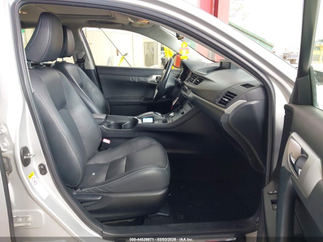 Продажа на аукционе авто 2011 Lexus Ct 200h Premium, vin: JTHKD5BH2B2046450, номер лота: 44526971
