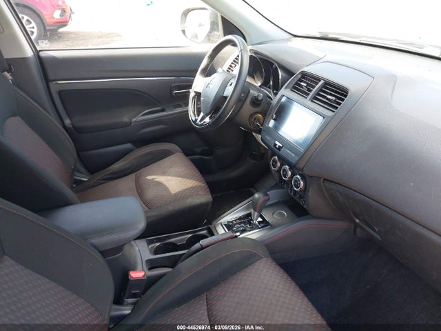 2019 MITSUBISHI OUTLANDER SPORT JA4AP3AU2KU023966 Photo 4