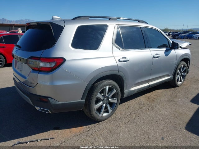 5FNYG1H8XSB160325 Honda Pilot Elite