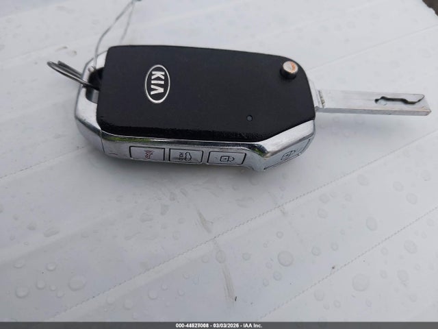 2019 Kia Forte S მანქანა იყიდება აუქციონზე, vin: 3KPF34AD4KE006680, აუქციონის ნომერი: 44527008
