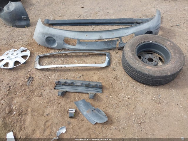 44527063 :رقم المزاد ، 1GTEC14X63Z168834 vin ، 2003 Gmc Sierra 1500 مزاد بيع