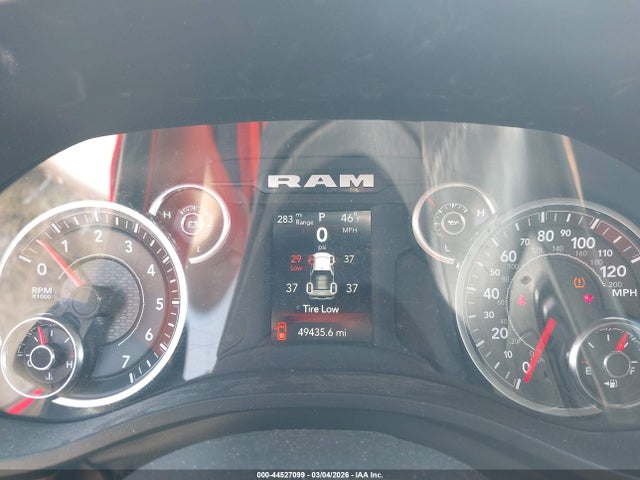 2023 Ram 1500 Big Horn  4x2 6'4 Box მანქანა იყიდება აუქციონზე, vin: 1C6RREBG8PN592935, აუქციონის ნომერი: 44527099