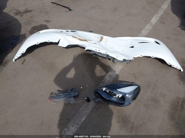 Продажа на аукционе авто 2023 Tesla Model Y Performance Dual Motor All-wheel Drive, vin: 7SAYGDEF3PF779041, номер лота: 44527103