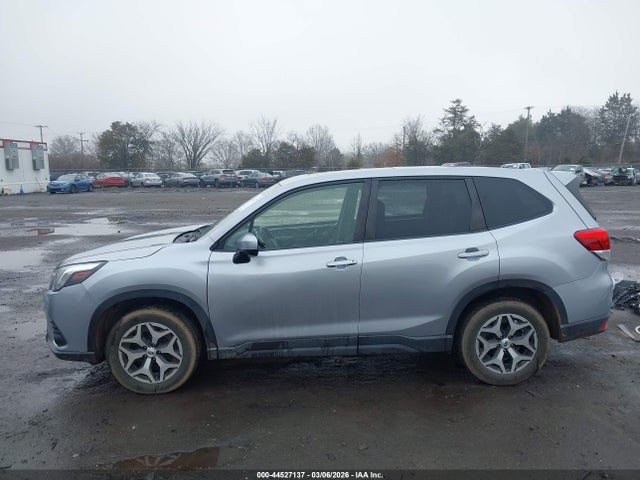 2022 Subaru Forester Premium მანქანა იყიდება აუქციონზე, vin: JF2SKAEC0NH459034, აუქციონის ნომერი: 44527137