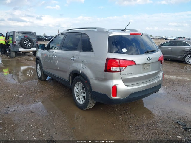 Продаж на аукціоні авто 2015 Kia Sorento Lx, vin: 5XYKT3A69FG660691, номер лоту: 44527142
