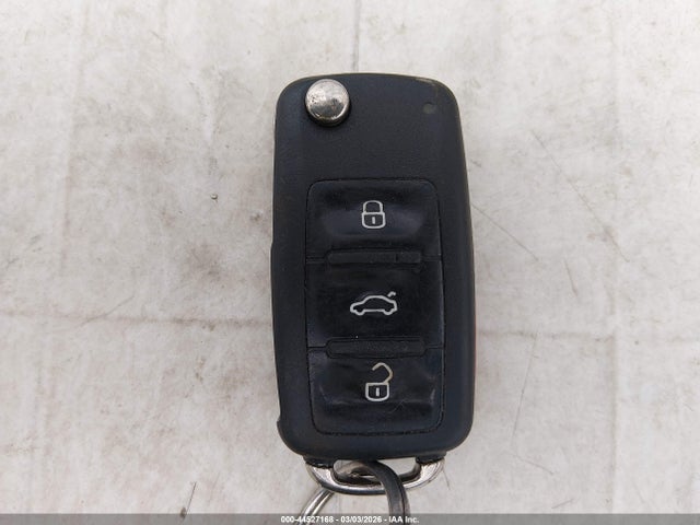 3VWF17AT3FM616934 Volkswagen Beetle 1.8t Fleet Edition