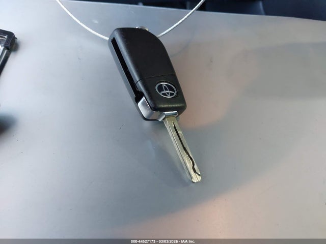 JTDS4RCE9LJ025227 Toyota COROLLA SE