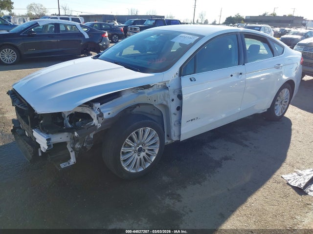 Ford Fusion Hybrid Se 2016 3FA6P0LU1GR342268 Image 2