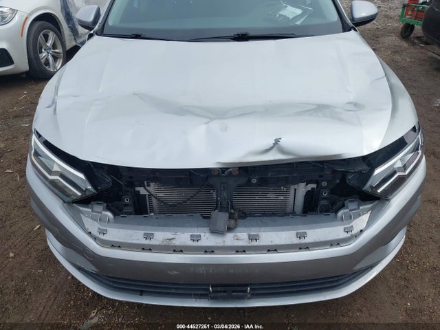 Продаж на аукціоні авто 2020 Volkswagen Jetta 1.4t R-line/1.4t S/1.4t Se, vin: 3VWCB7BU9LM024229, номер лоту: 44527251