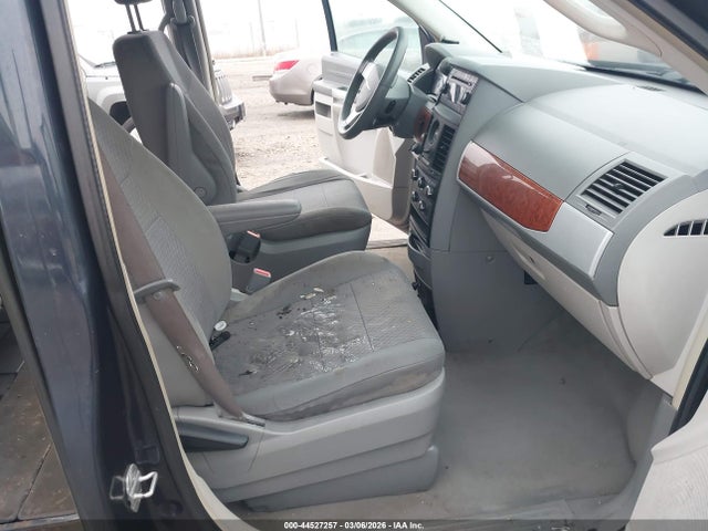 2008 CHRYSLER TOWN & COUNTRY 2A8HR54P28R671483 Photo 4