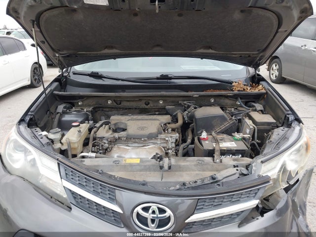 2015 TOYOTA RAV4 JTMZFREV2FJ032157 Photo 9