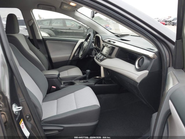 2015 TOYOTA RAV4 JTMZFREV2FJ032157 Photo 4