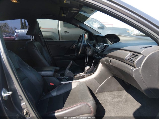 1HGCR2F10HA075108 Honda Accord Sport Se