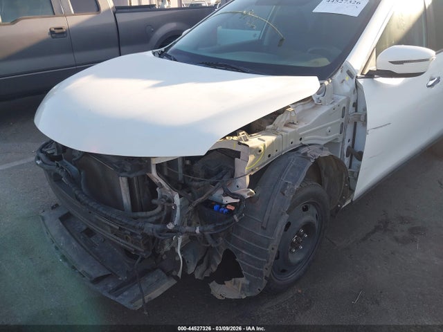 Nissan ROGUE SV 2017 5N1AT2MT4HC740331 Image 6
