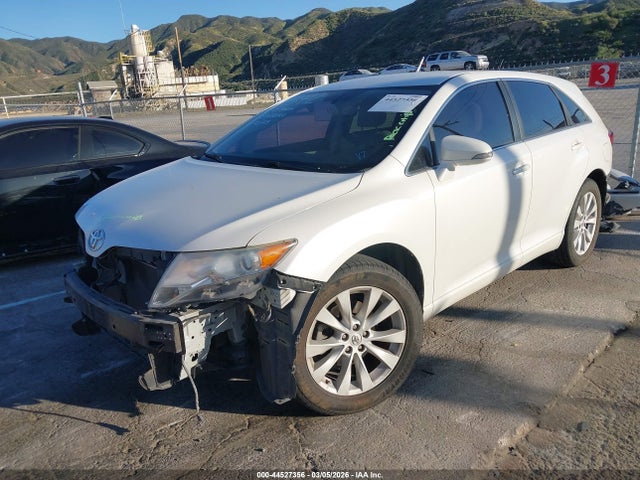 Toyota VENZA LE 2015 4T3ZA3BB7FU092197 Image 2