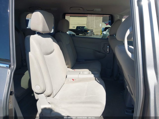 Nissan Quest Sv 2017 JN8AE2KP2H9165507 Image 8