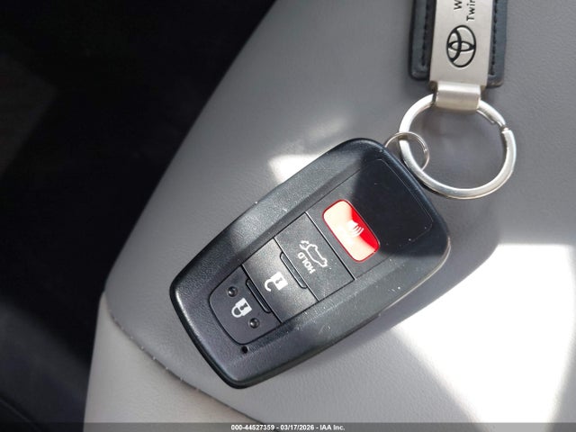 Toyota Rav4 Xle Premium 2025 2T3A1RFVXSC546667 Image 11
