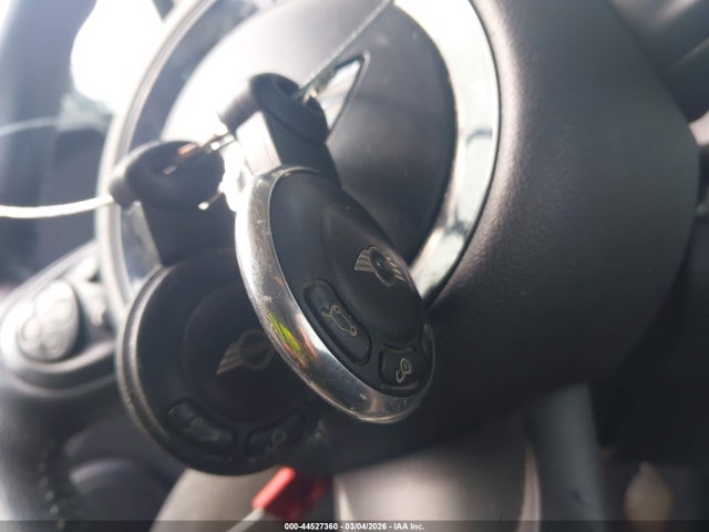 2012 MINI COOPER CLUBMAN WMWZF3C50CT268223 Photo 10
