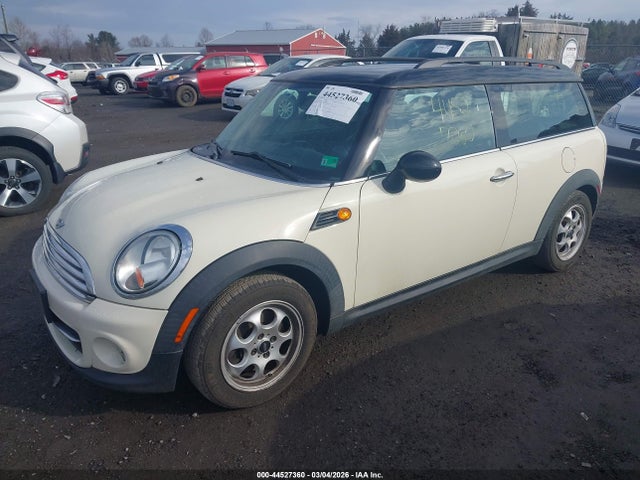 2012 MINI COOPER CLUBMAN WMWZF3C50CT268223 Photo 1