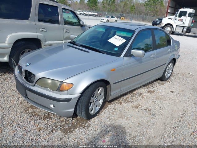 44527375 :رقم المزاد ، WBAET37473NJ35648 vin ، 2003 Bmw 325i مزاد بيع