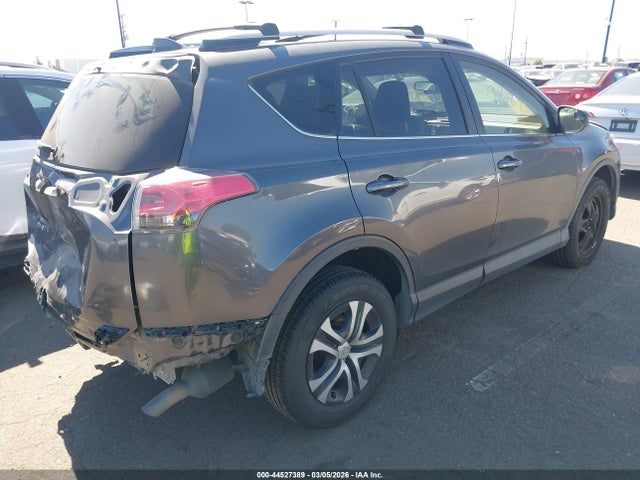 Toyota RAV4 LE 2017 JTMZFREV5HJ716073 Image 4