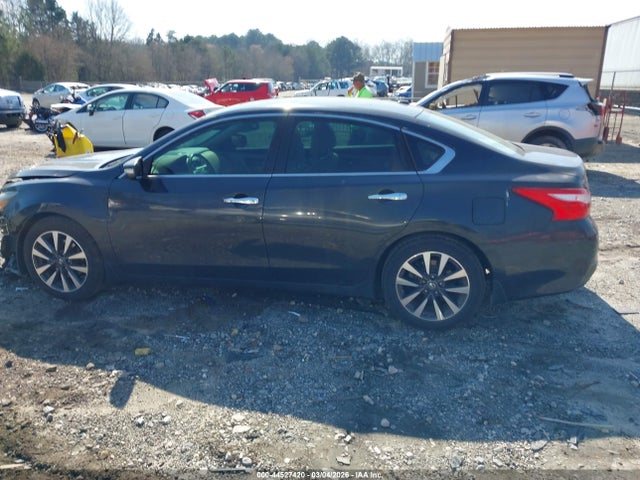 Nissan Altima 2.5 Sl 2017 1N4AL3AP1HC265177 Image 14