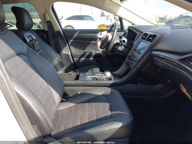 Ford Fusion Energi Se Luxury 2017 3FA6P0PU8HR329514 Image 5