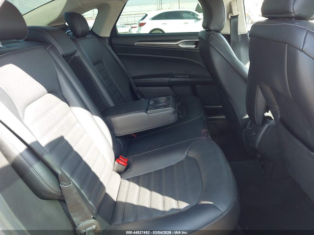 Ford Fusion Energi Se Luxury 2017 3FA6P0PU8HR329514 Image 8