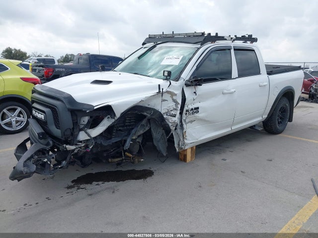 44527508 :رقم المزاد ، 1C6RR7YT5JS235933 vin ، 2018 Ram 1500 Rebel  4x4 5'7 Box مزاد بيع