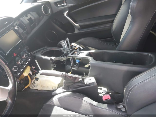 Toyota 86 GT 2018 JF1ZNAE18J8701913 Image 18